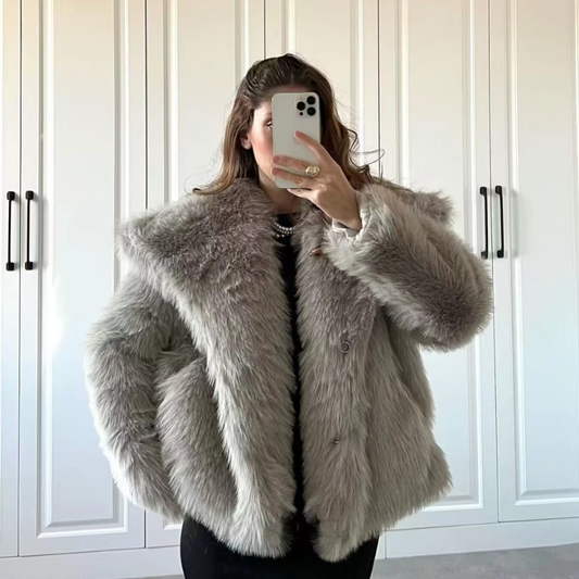 Women's Faux Fur Jacket – Oversized Shaggy Faux Fur Cropped Coat