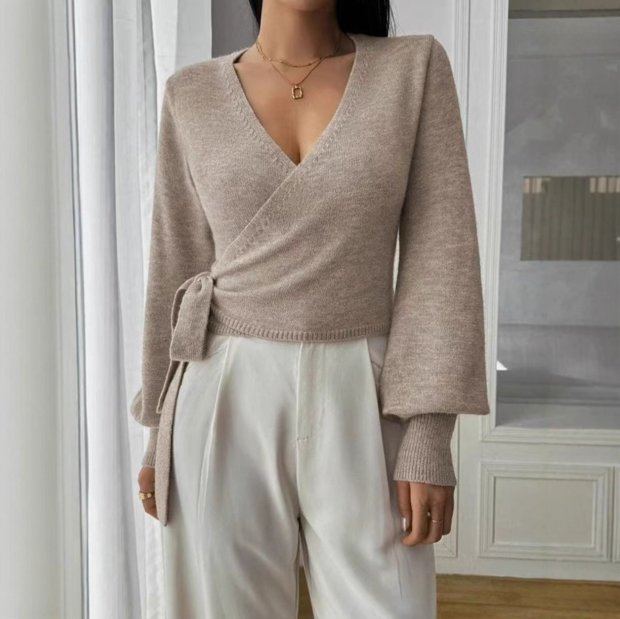 Women's V-Neck Long Sleeve Knit Layer Top
