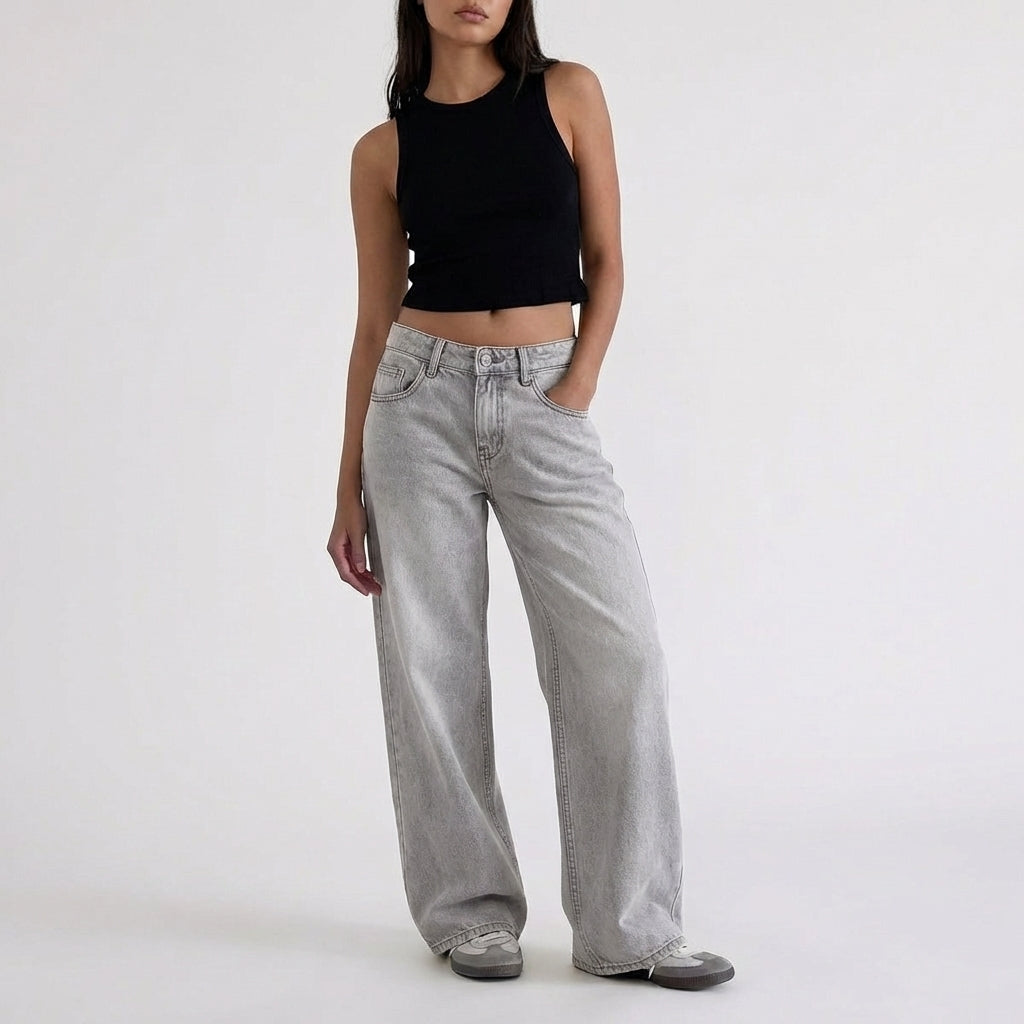 Low-Rise Wide-Leg Relaxed Denim Jeans