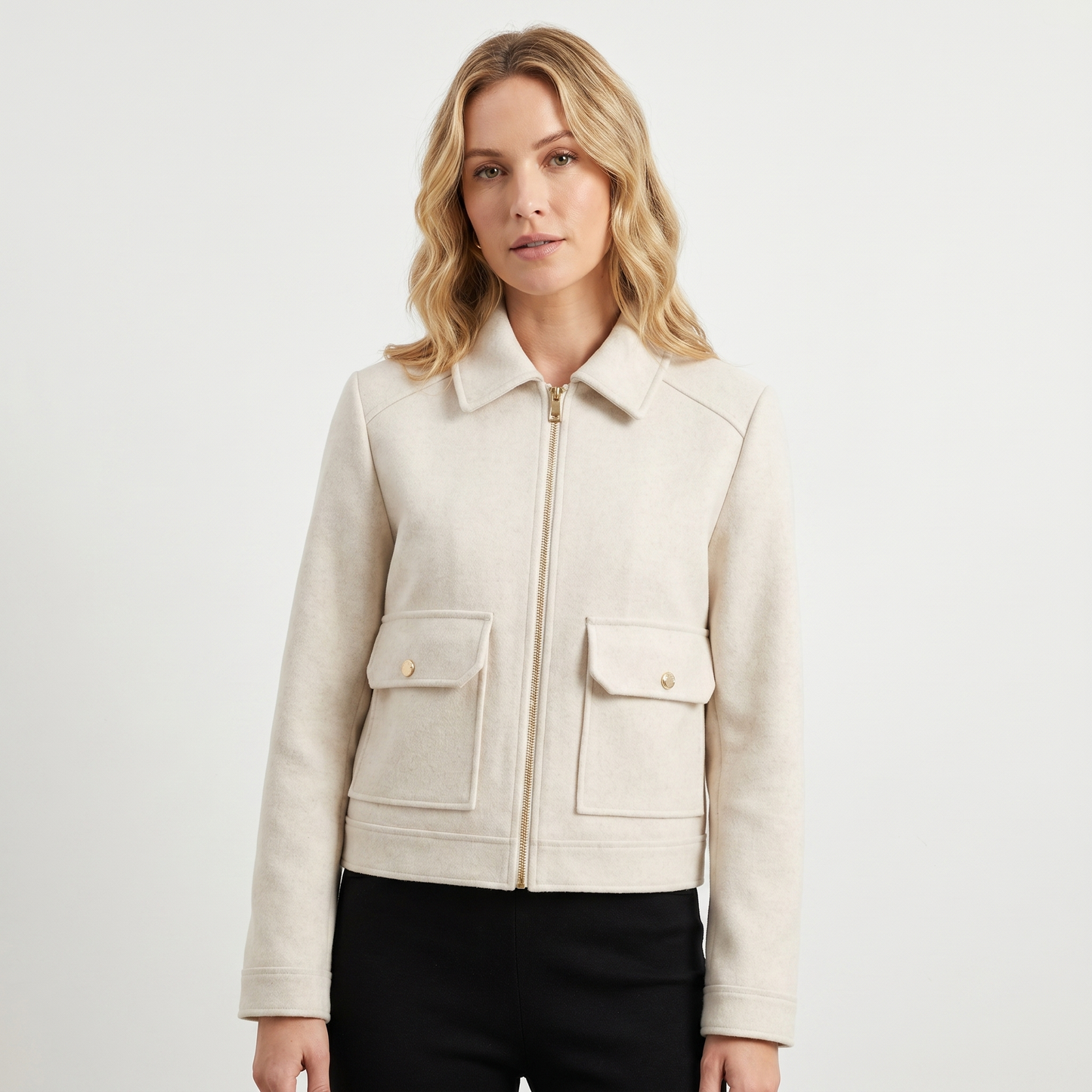 Women's Wool Jacket – Cropped Zip-Up Point Collar Gold Hardware