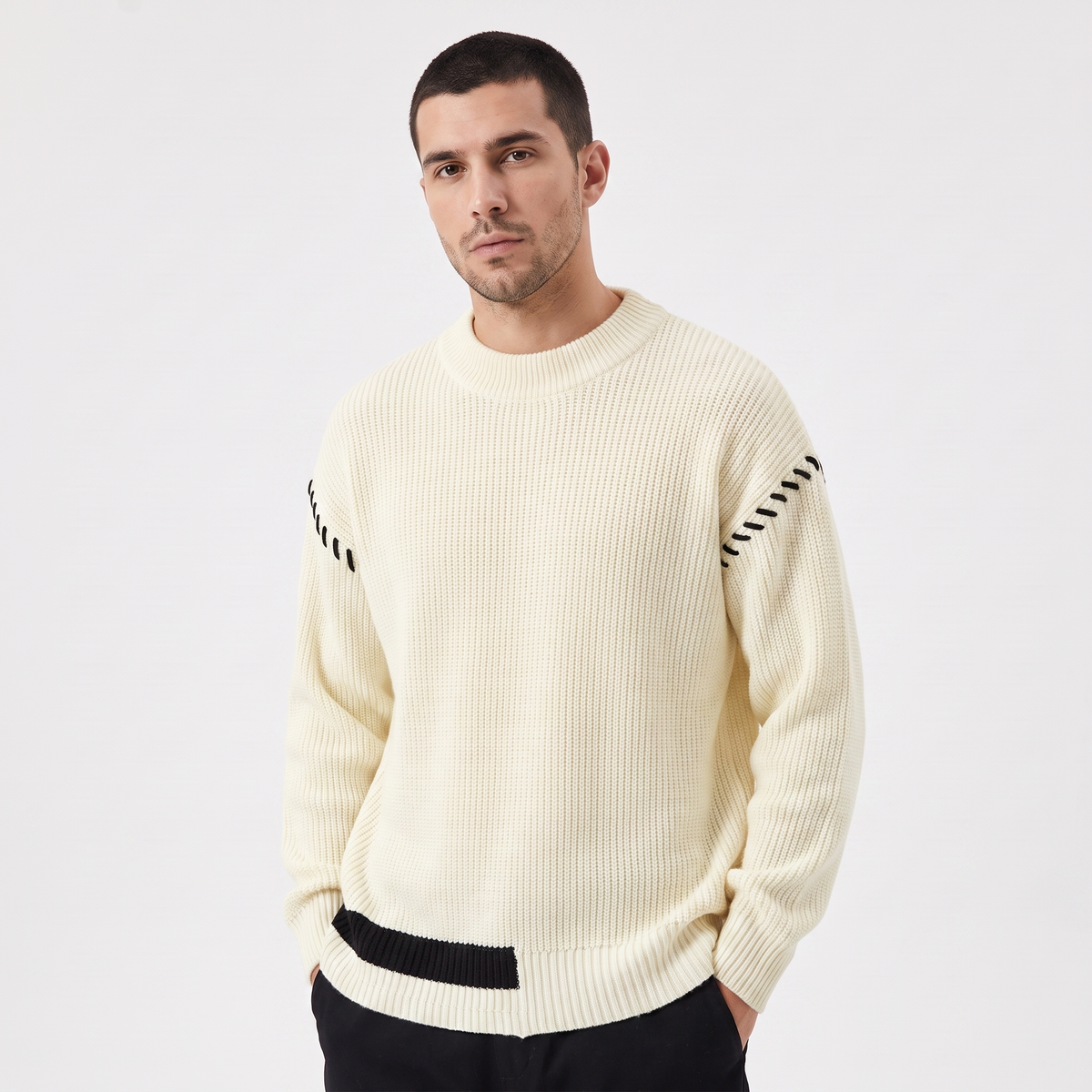 Men's Oversized Chunky Knit Sweater Crew-Neck Contrast Stripe Detail