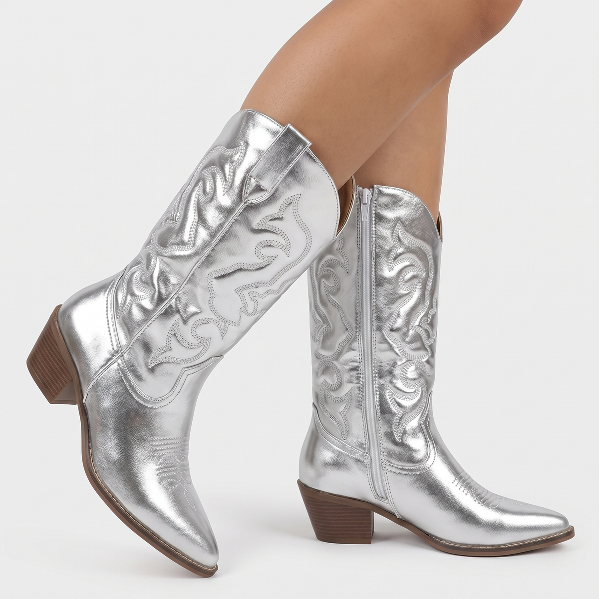 Women's Western Cowboy Winter Boots Embroidered Mid Calf Block Heel