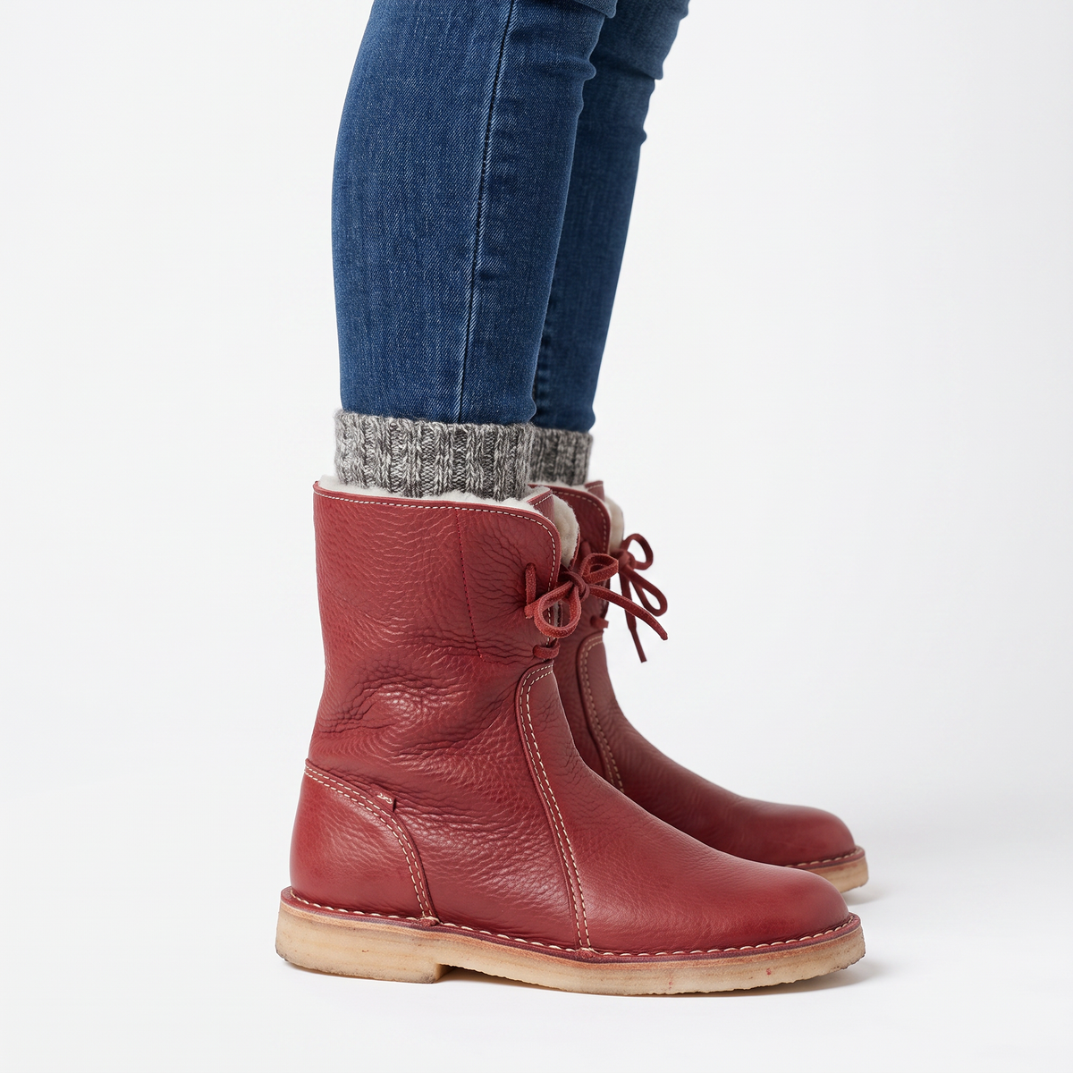 Women's Shearling Lined Leather Lace-Up Mid Calf Winter Boots