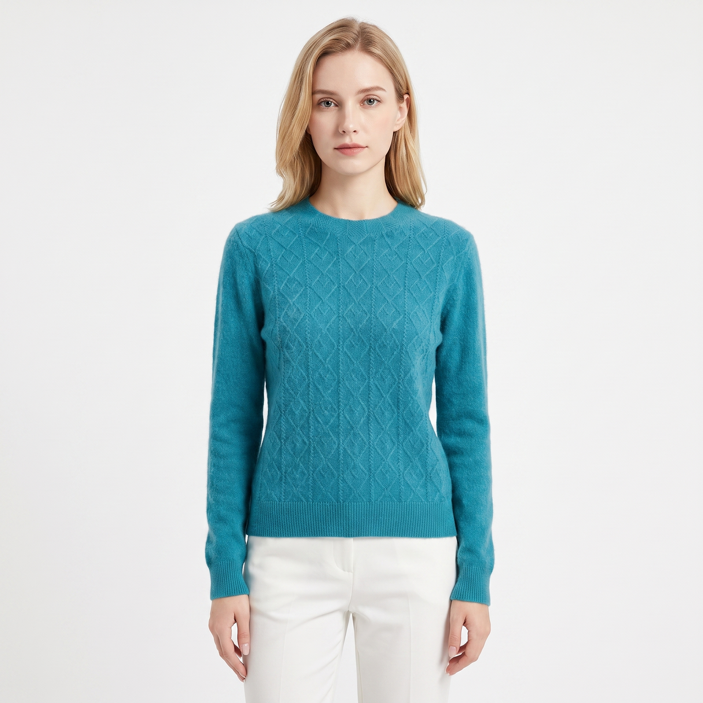 Women's Cable Knit Sweater Crew Neck Soft Wool Blend Pullover