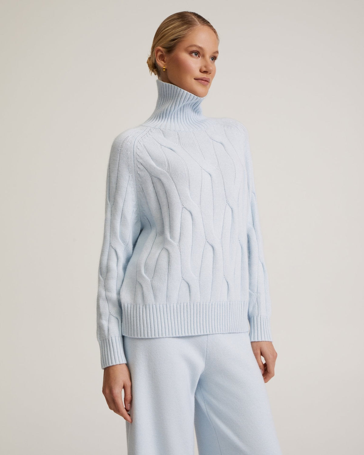 Women's Cable Knit Turtleneck Sweater and Wide-Leg Pants Winter Set